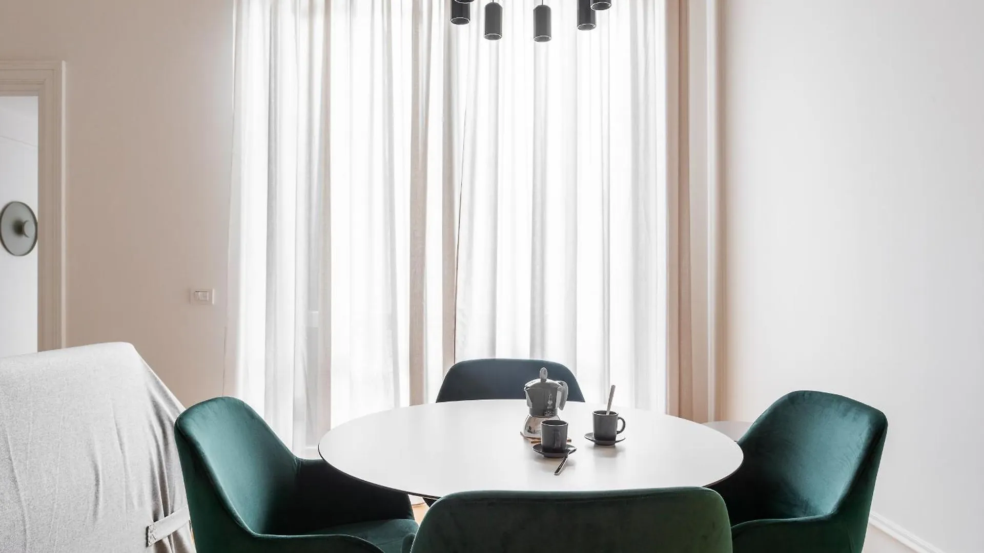 Vittorio Emanuele Grand Apartment ローマ イタリア